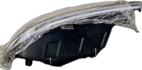 faro_izquierdo_9018202461_mercedes_benz_mercedes_benz