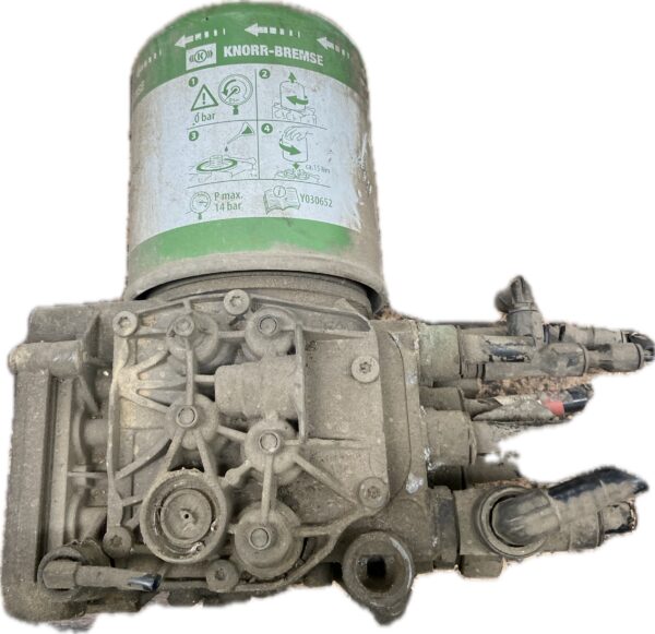 filtro_deshidratador_7422277957_renault_trucks_renault_trucks_premium_2_distribution_370_26_2005_370cv_10800cc_1008584