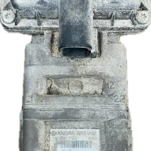 valvula_de_aire_adicional_7421390592_renault_trucks_renault_trucks_premium_2_distribution_370_26_2005_370cv_10800cc_1008584