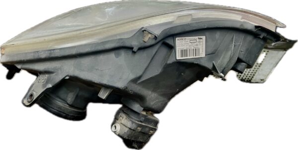 faro_izquierdo_8200150614_renault_renault_renault