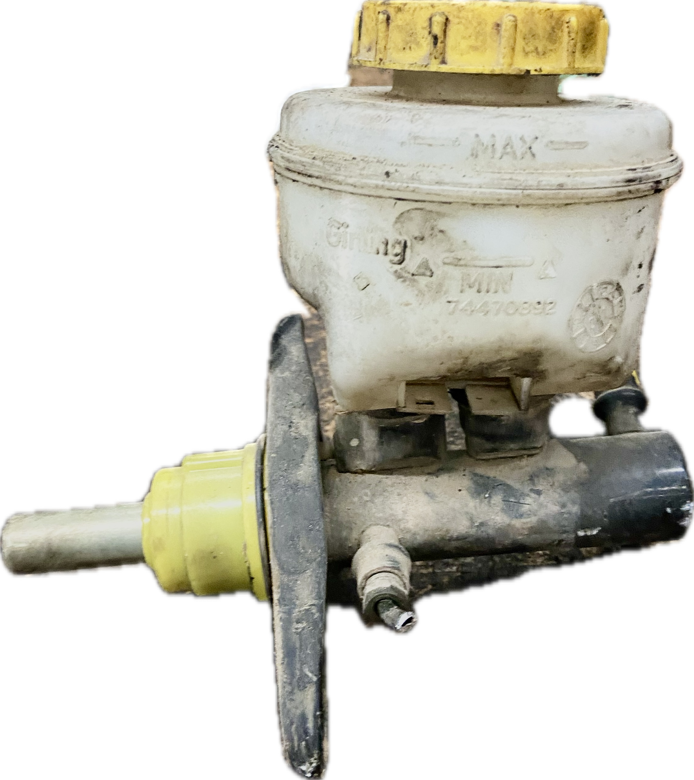 DEPOSITO DE LIQUIDO DE FRENOS NISSAN NISSAN NISSAN - BOMBA LIQUIDO DE FRENOS NISSAN TERRANO II