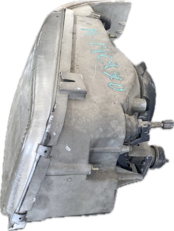faro_derecho_1301149080_1311038080_1315228080_1317406080_fiat_fiat_ducato_bus_230_2_8_tdi_1994_2002_bus_8960