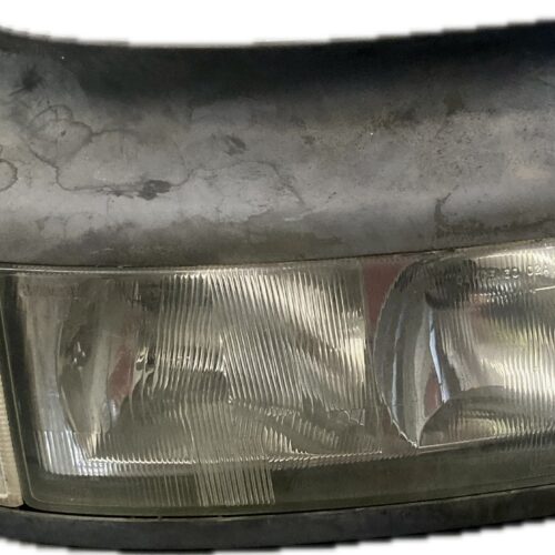 FARO DERECHO RENAULT TRUCKS RENAULT TRUCKS PREMIUM DISTRIBUTION 300.26D 1996- 298CV 9839CC 1004083 - 5010231670