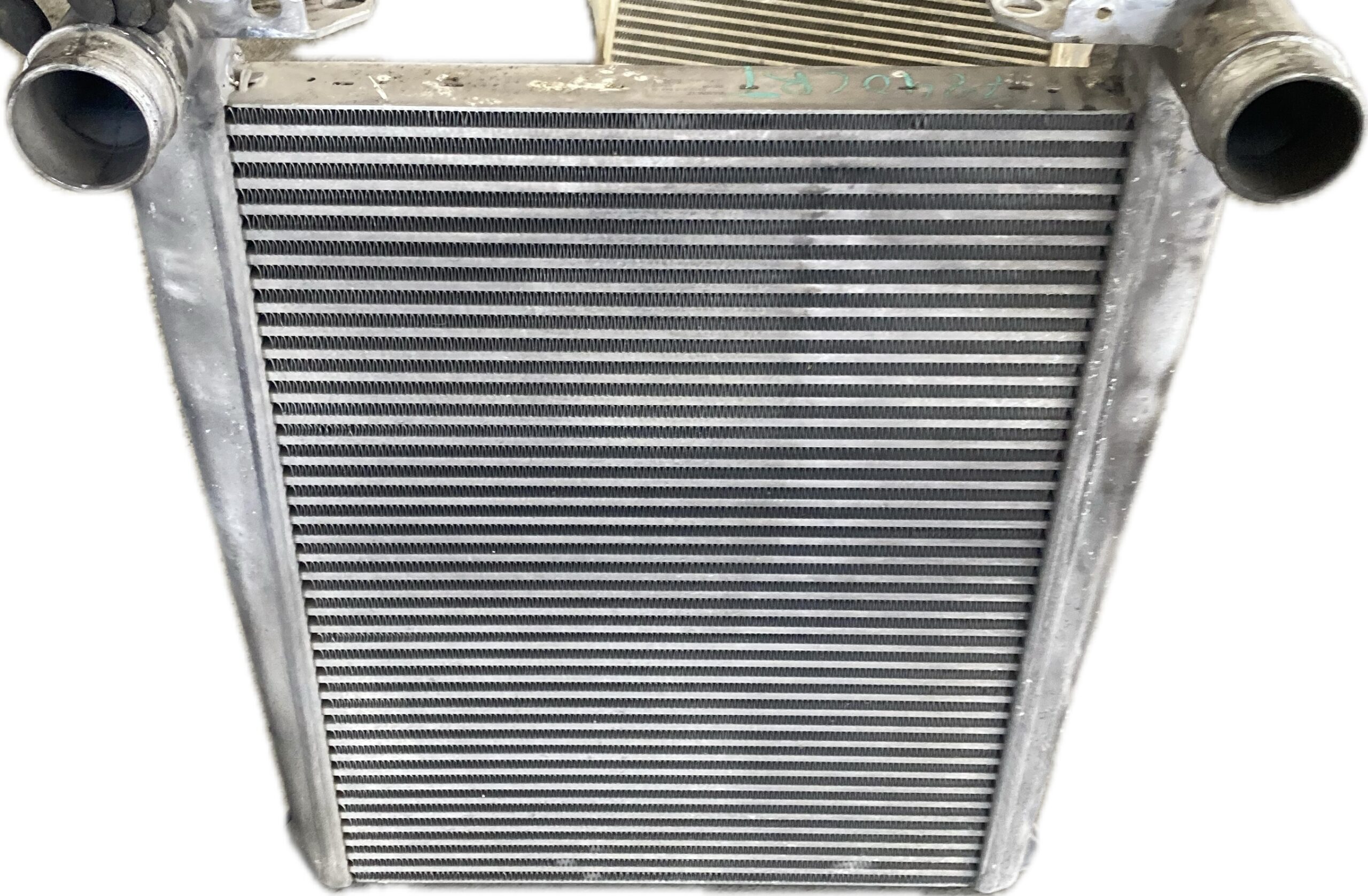 intercooler_5010514245_renault_trucks_premium_distribution_320_18_d_1007885
