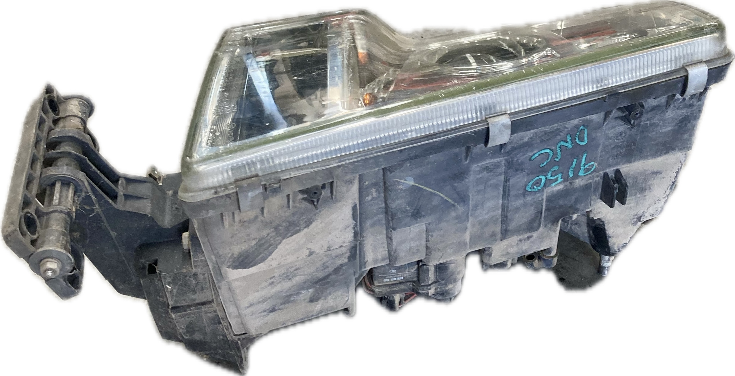 faro_derecho_20713729_volvo_volvo_fm_9_fm_9_260_2001_2005_260cv_9364cc_1007307