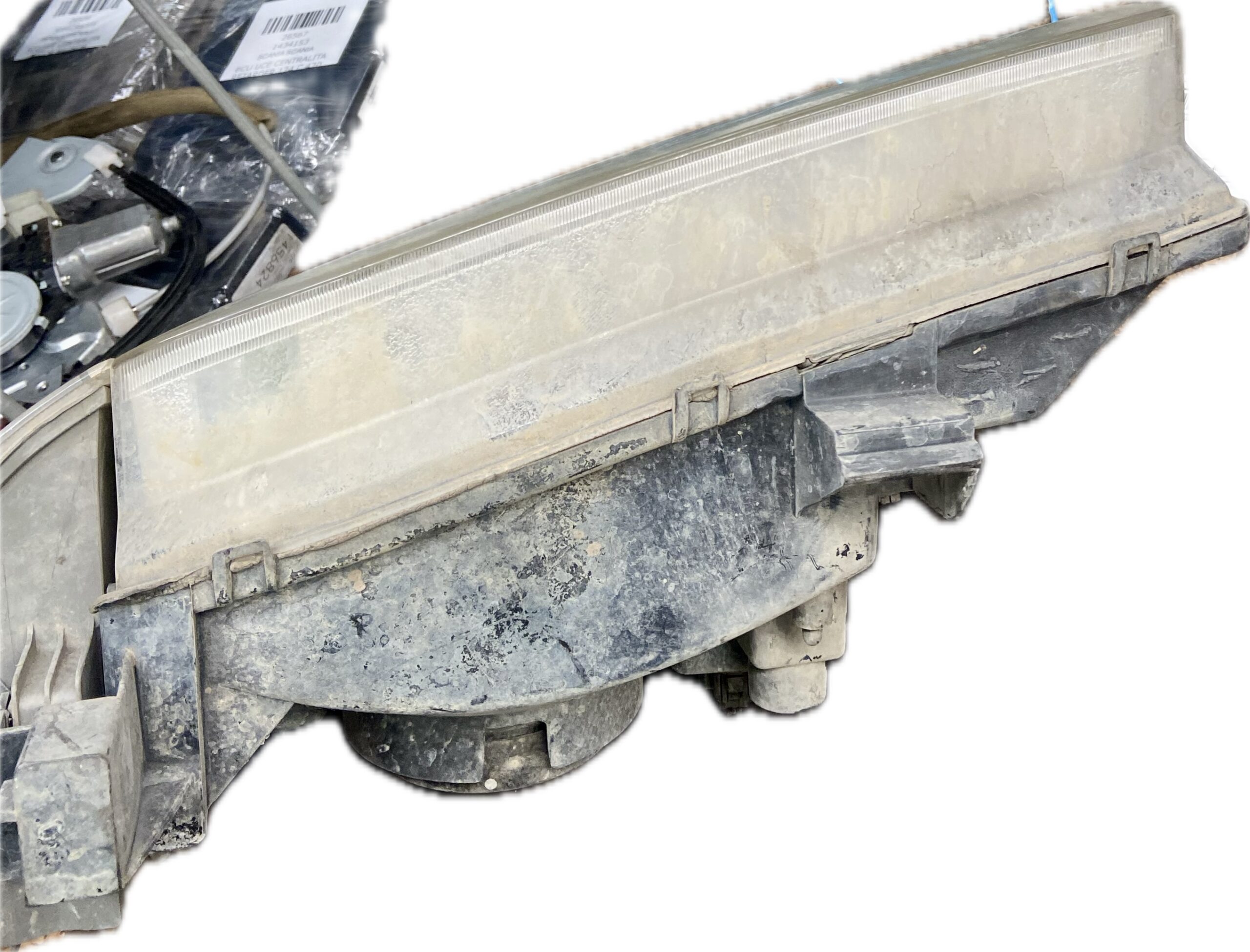 faro_derecho_260108h925_nissan_nissan_nissan