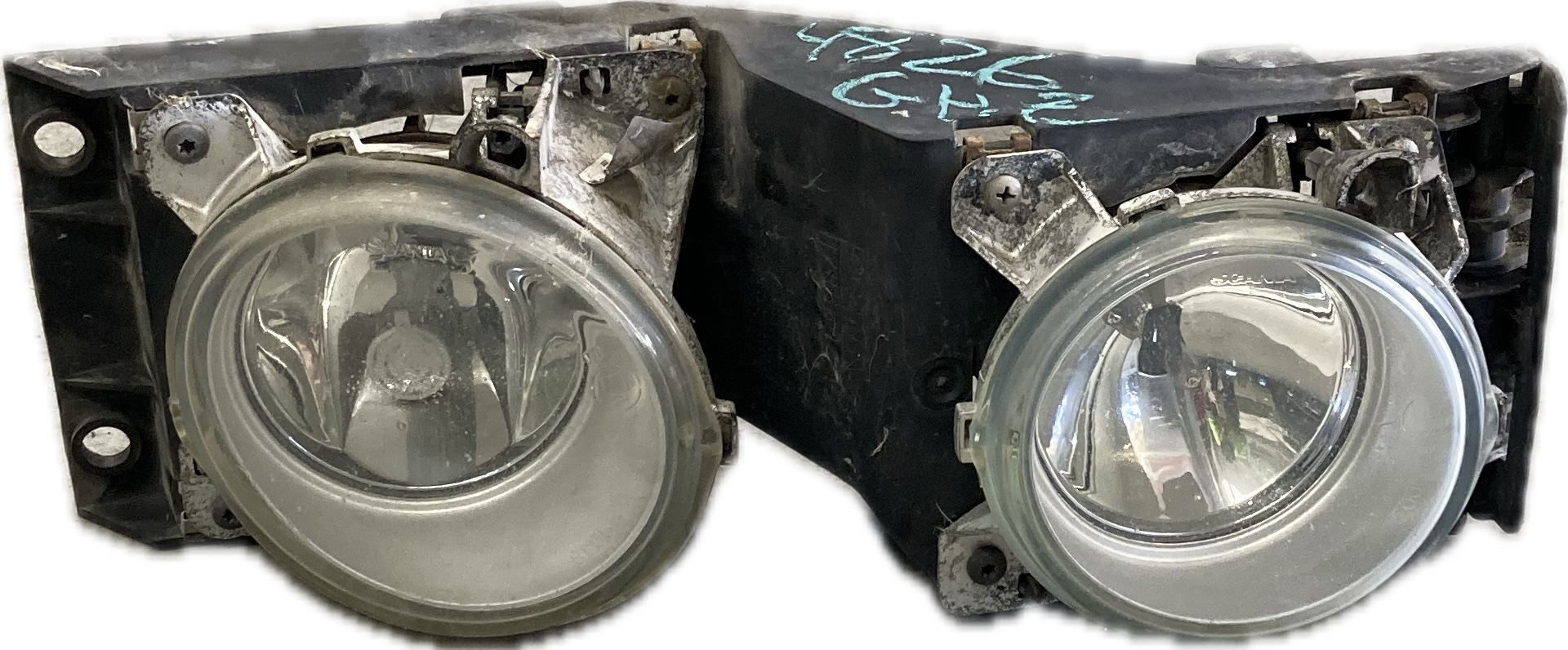 faro_antiniebla_izquierdo_2080688_scania_pgrt_series_p_560_r_560