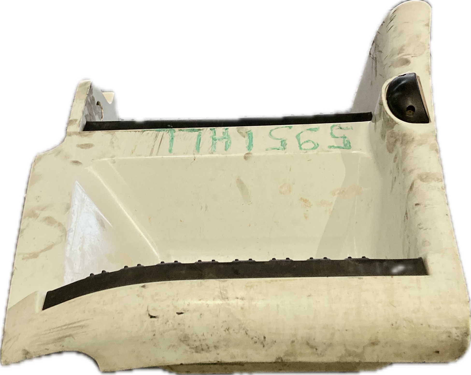 estribo_izquierdo_5010578378_renault_trucks_renault_trucks_premium_2_distribution_450_18_d_2005_450cv_10800cc_1008575