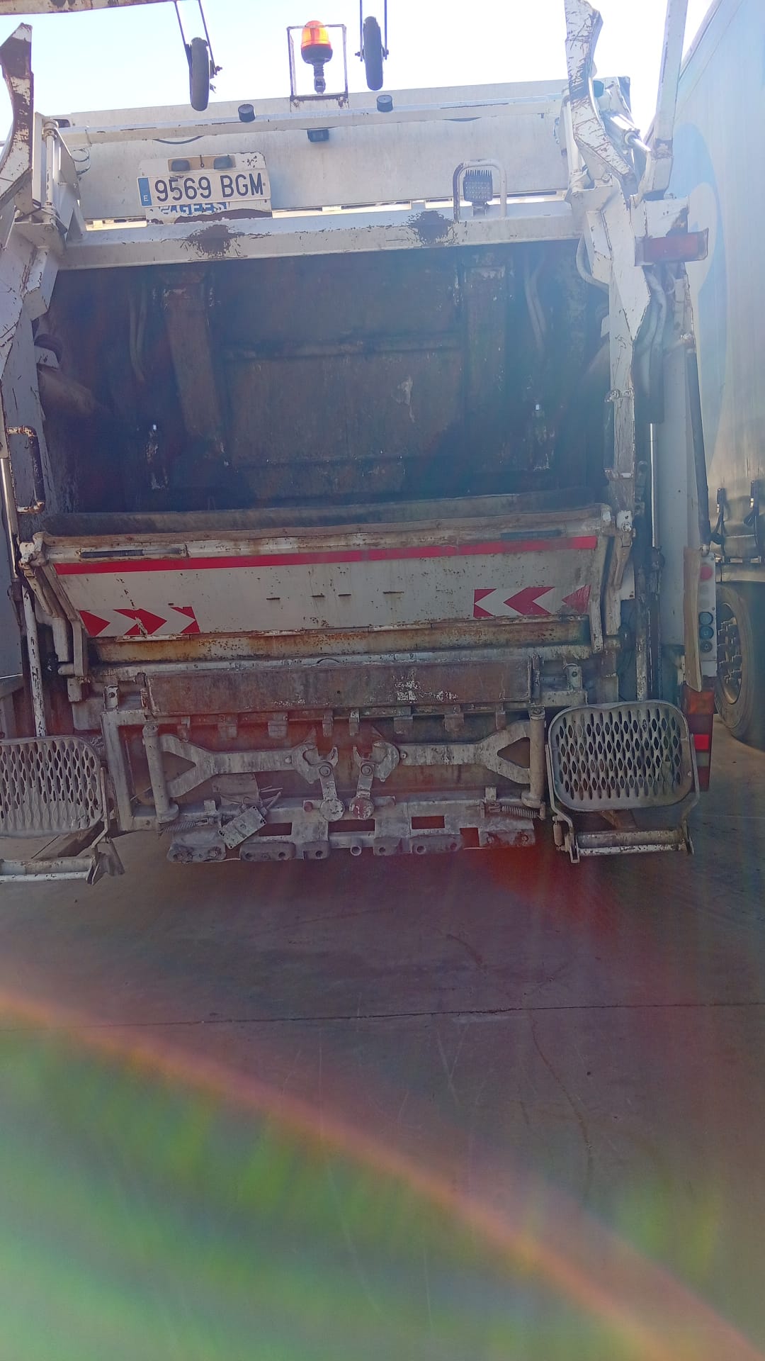 man_man_m_2000_l_18_224_18_225_lc_llc_lllc_lrc_llrc_lllrc_1995_220cv_6871cc_1001331