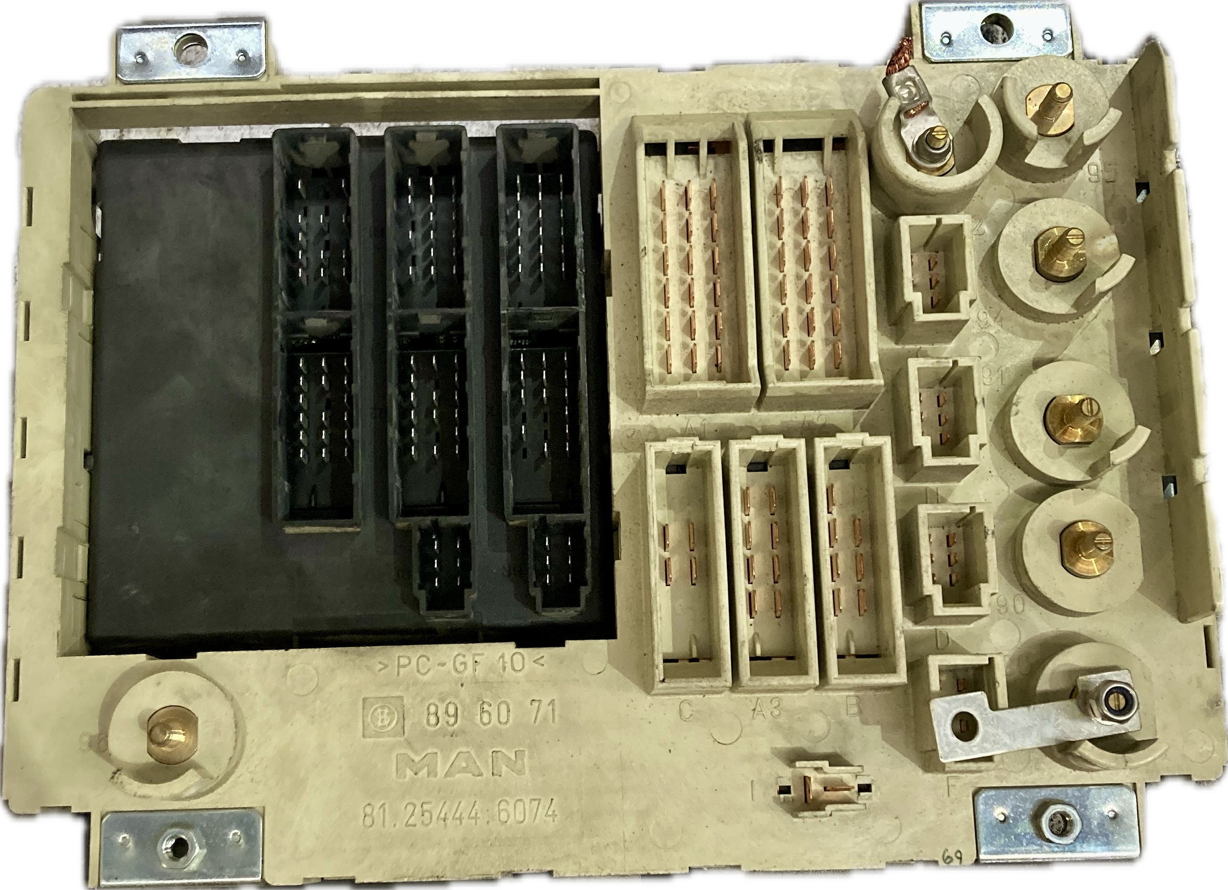 caja_de_fusibles_81254446074_man_man_tgm_18_280_fk_fk_l_flk_flk_l_flrk_flrk_l_frk_frk_l_2005_280cv_6871cc_1008135