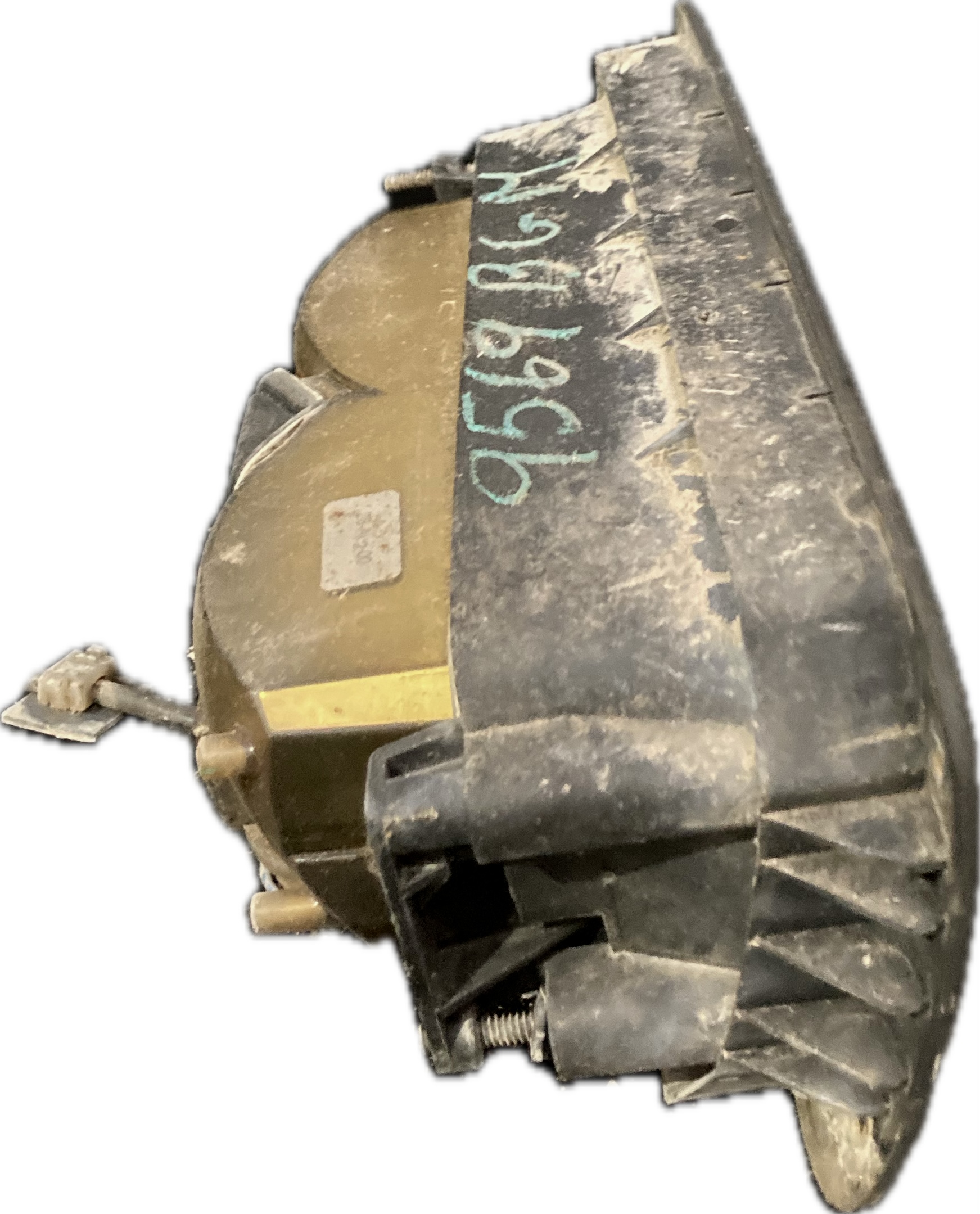 faro_antiniebla_izquierdo_85251016004_man_man_m_2000_l_18_224_18_225_lc_llc_lllc_lrc_llrc_lllrc_1995_220cv_6871cc_1001331