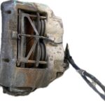 pinza_de_freno_delantera_izquierda_41011_9x427_410119x427_nissan_nissan_atleon_80_19_2006_185cv_4500cc_1020164