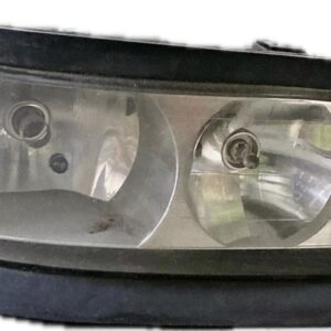 faro_derecho_81251016448_81251016450_man_tga_18_480_fllrs_flls_flrs_fls_fls_ts_1007440