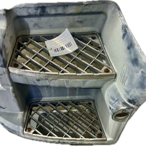 ESTRIBO IZQUIERDO RENAULT TRUCKS RENAULT TRUCKS MIDLUM 220.18/D 2001- 215CV 6177CC 1007824