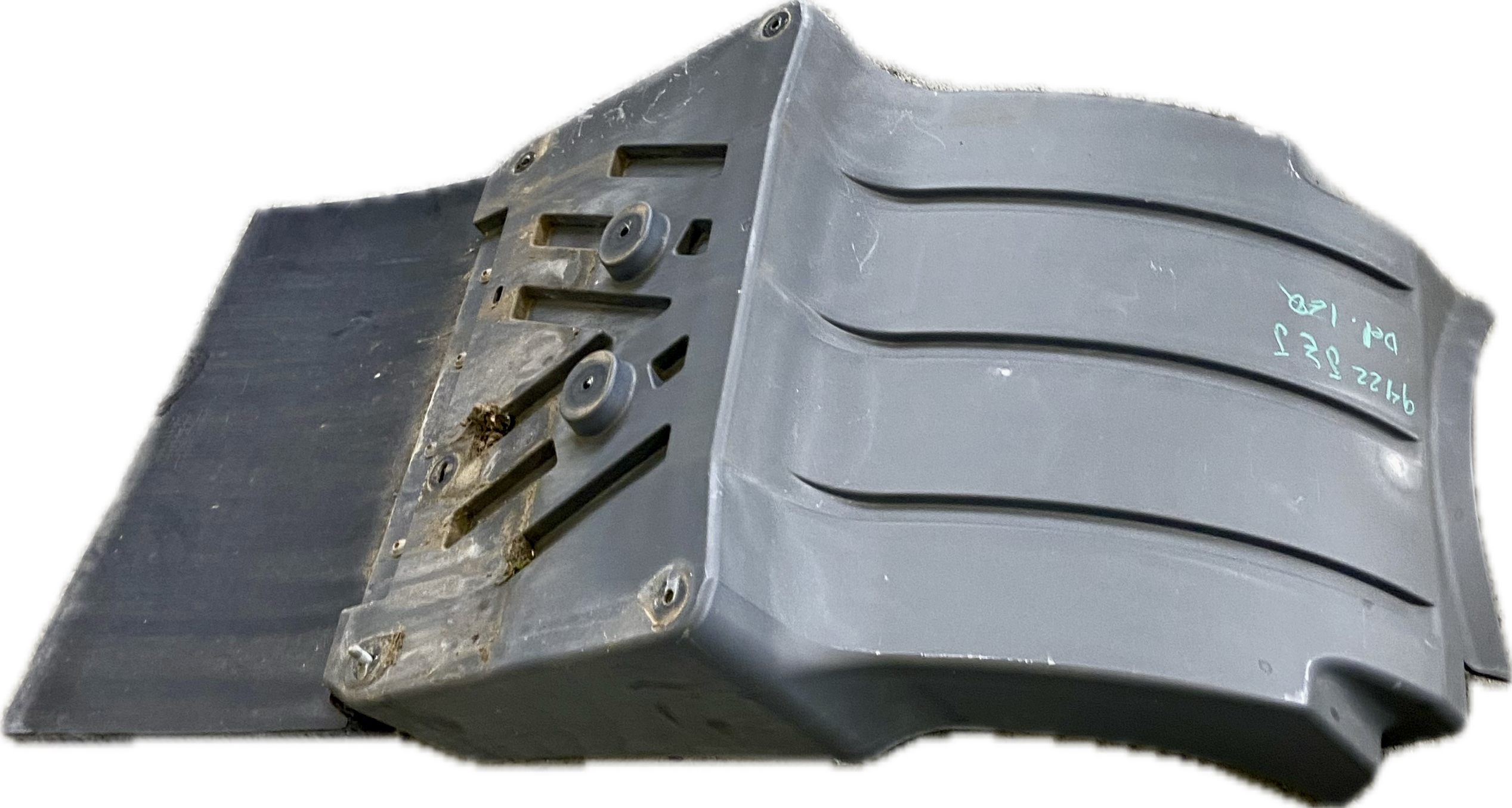 GUARDABARROS DELANTERO IZQUIERDO MERCEDES-BENZ MERCEDES-BENZ ATEGO 3 1218 1218 L 2013- 177CV 5132CC 1016330 - 9675210501