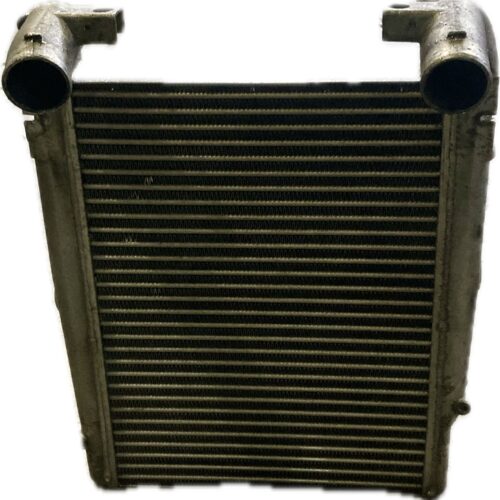 INTERCOOLER RENAULT TRUCKS RENAULT TRUCKS MIDLUM 210.16/C 220.16/C 22.16/D 2000- 209CV 6177CC 1006398