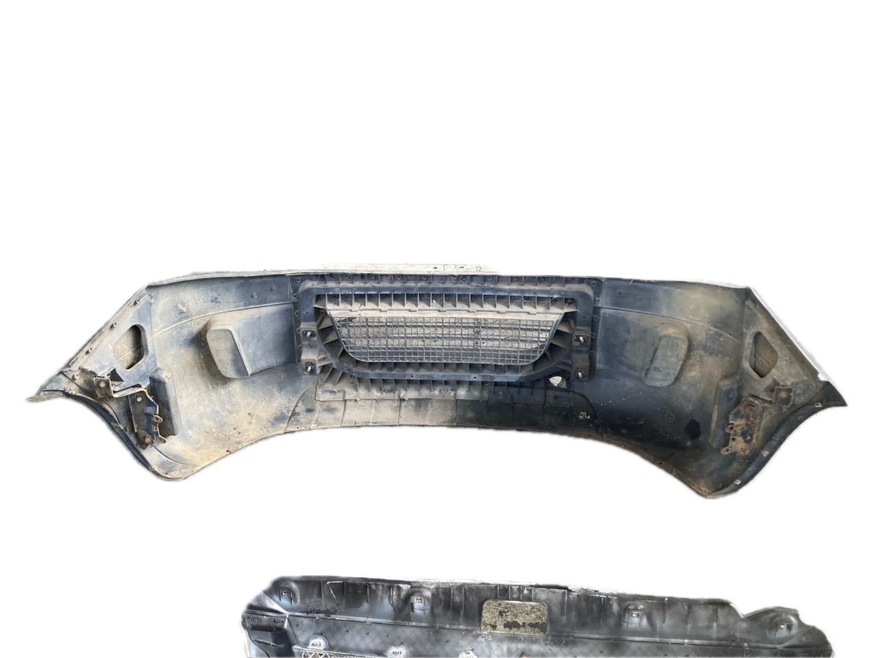 PARAGOLPES DELANTERO IVECO IVECO IVECO - 3802001