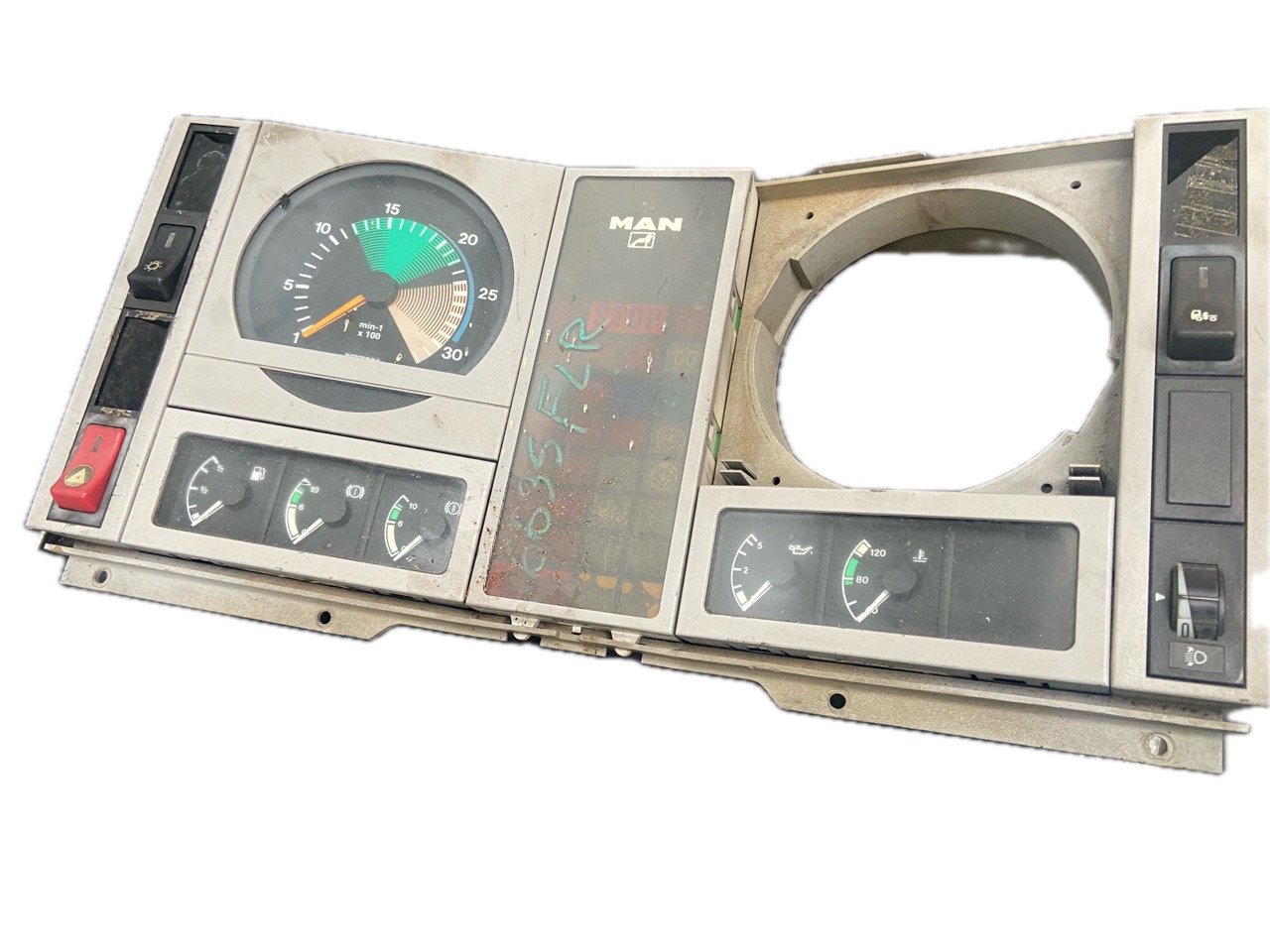 CUADRO INSTRUMENTOS MAN MAN M 2000 L 14.264 LA-LF 2003- 260CV 6871CC 1011850 - 81272026079 81271026111