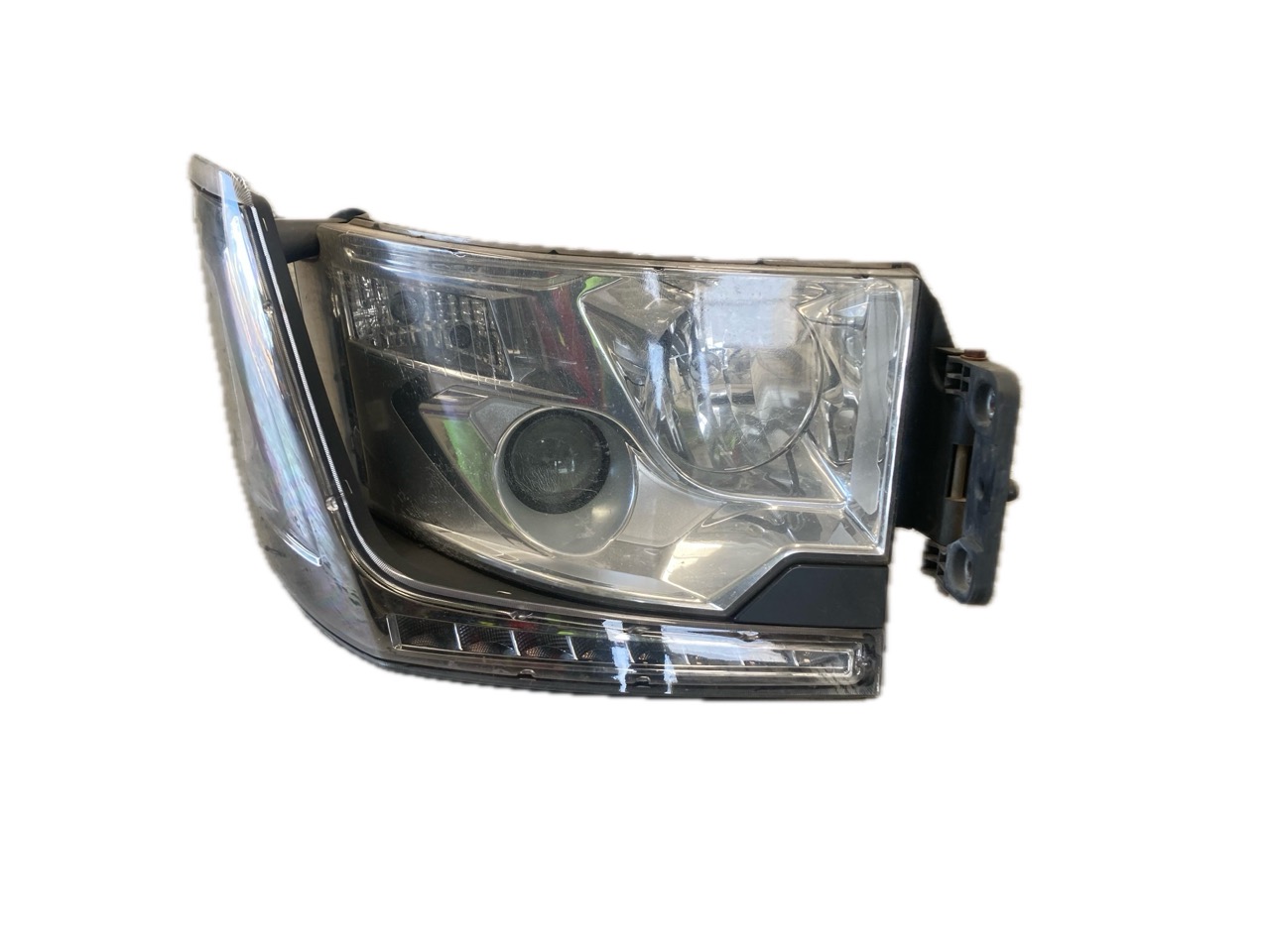 FARO DERECHO RENAULT TRUCKS T-SERIE 460T LOW 460T X-LOW – 1016544 - 7482251395