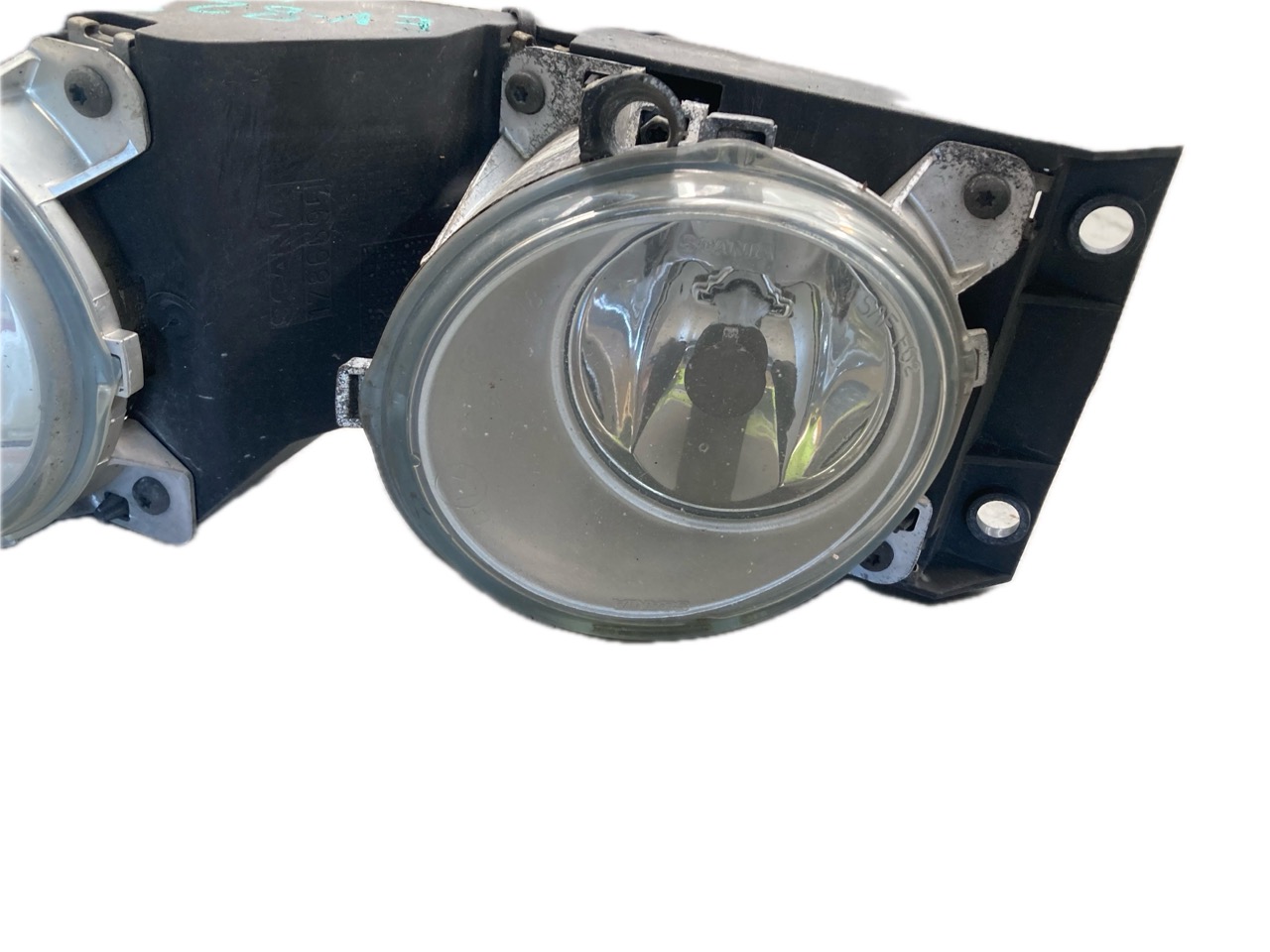 FARO ANTINIEBLA DERECHO SCANIA P G R T – SERIES P 450 2013 - 1852573