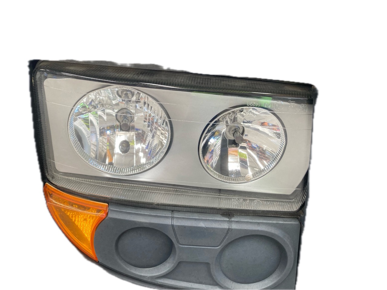 FARO DERECHO IVECO IVECO STRALIS AD 190S31 AT 190S31 2004- 310CV 7790CC 1010465 - 504238093 504020189