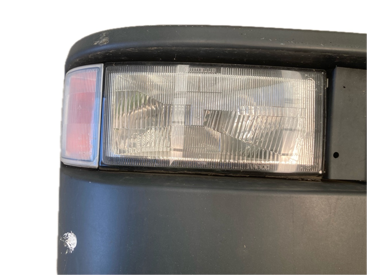 FARO DERECHO IVECO IVECO EUROCARGO 170 E 27 180 E 27 1994- 267CV 7685CC 1002406 - 4855963 4855965 99486699 99486721 500340361 500340550