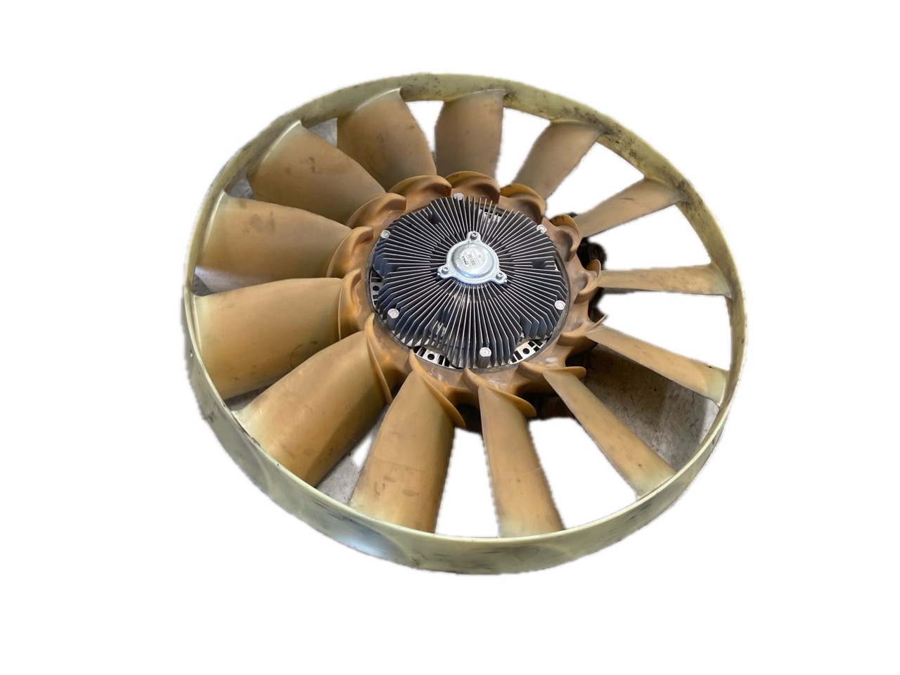 VENTILADOR VISCOSO MOTOR MERCEDES-BENZ ACTROS MP4 1843 L 2011 - 4702000422