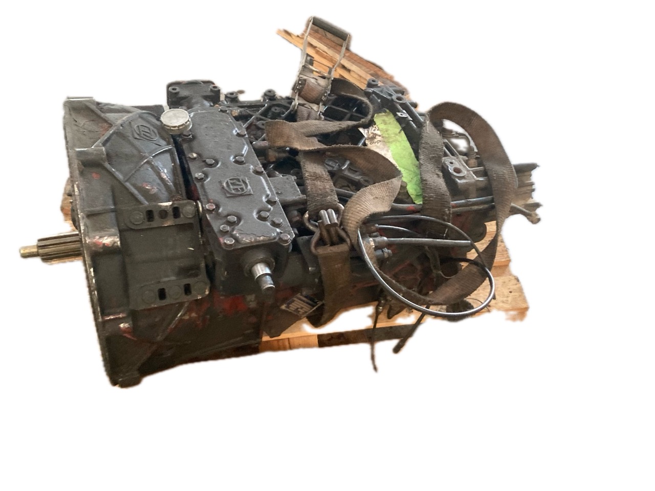 DESPIECE CAJA CAMBIOS IVECO IVECO STRALIS AD 260S36 AT 260S36 2007- 360CV 7790CC 1010532 - 41296243